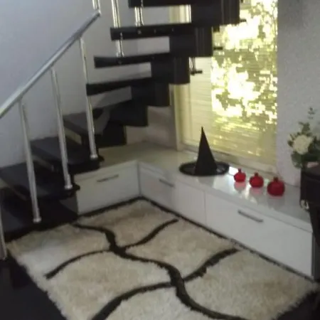 Huzur Sitesi Villalari